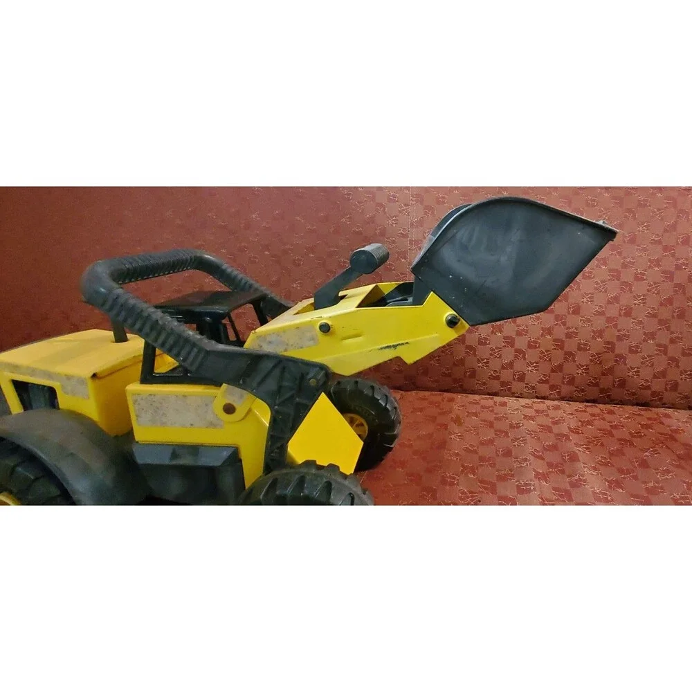 Vintage 1999 Tonka Front End Loader 21